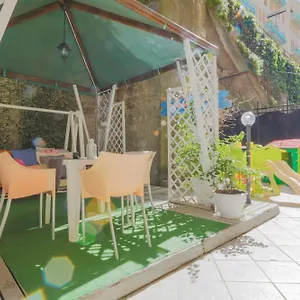 Appartamento 5 Minuti Dal Mare Favoloso Trilocale Con Giardino, Genova
