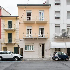 https://bed-breakfast-arsella.it-tuscanyhotel.com
